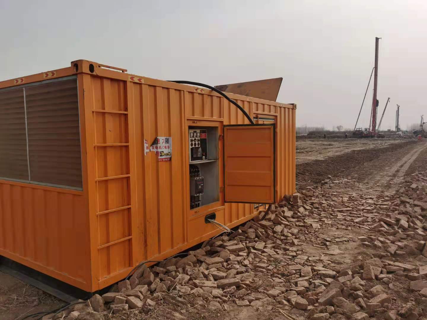 泰山发电车租赁-柴油发电机组的安装须知