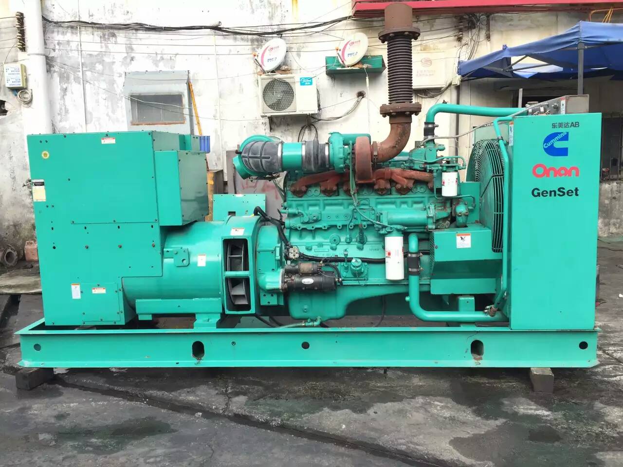 泰山租赁发电机-柴油发电机不正常冒烟的原因