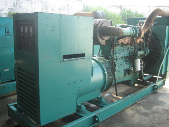泰山租赁发电机-康明斯发电机组工作频率低原因