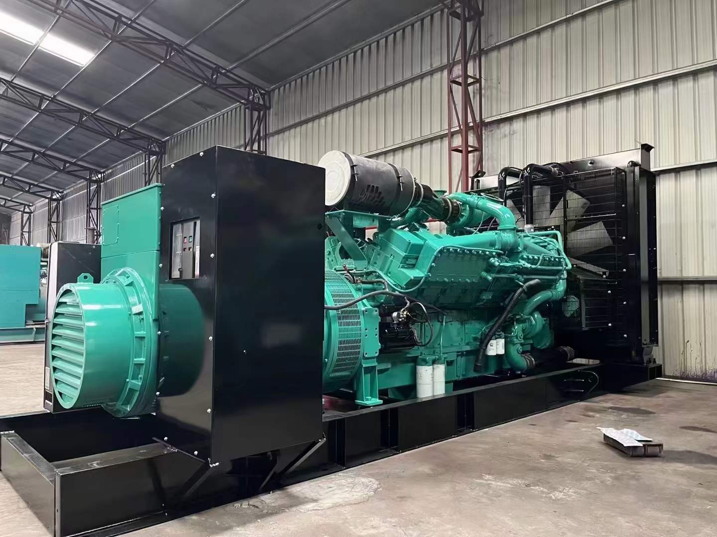 泰山如何降低 800kW 柴油发电机输出电流的波动？