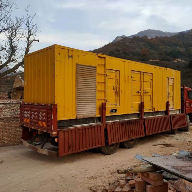 泰山200kW 发电机组在带电阻性负载时，输出功率会受到哪些因素的影响？