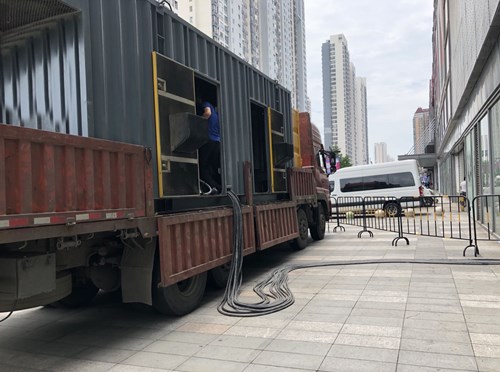 泰山柴油发电机空气滤清器在不同季节的更换周期是否有差异？