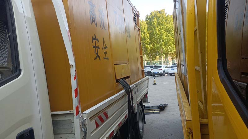 泰山如何判断柴油发电机组和UPS电源的切换时间是否符合要求？