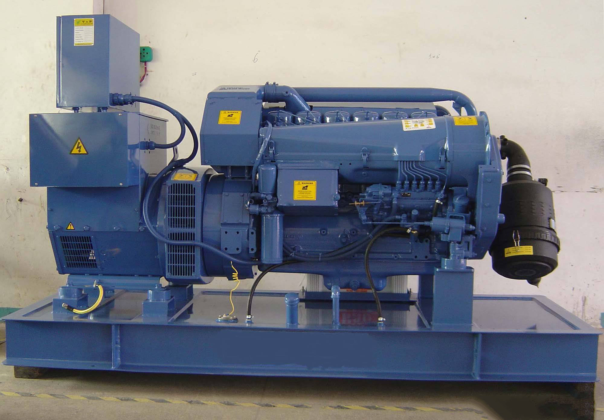 泰山汽油发电机组冬季启动前，电瓶需要做哪些检查和维护？