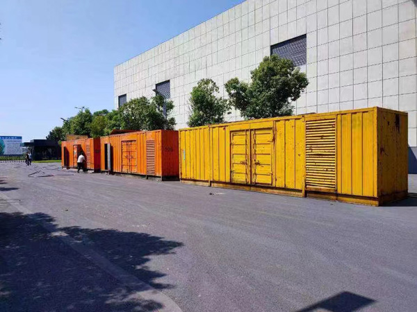 泰山环境温度变化对柴油发电机组的性能有哪些具体影响？